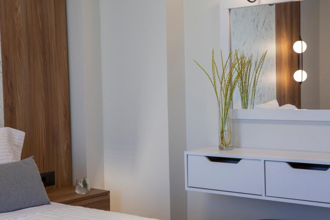 Arente Apartments Lefkada City Екстер'єр фото